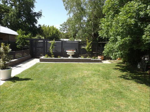 Apartments On-The-Park: March - Holiday Sunshine Coast 15