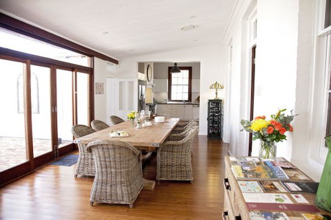 Cawarra On The Park - Sunshine Coast Tourism 1