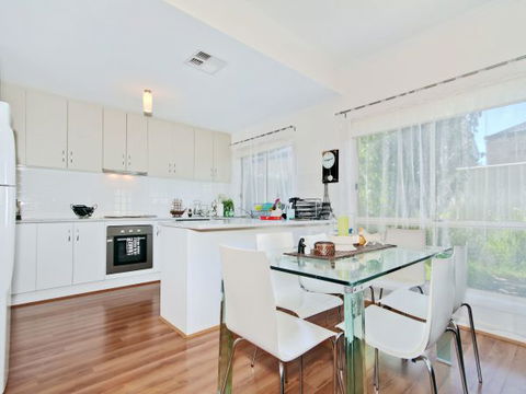 Century 21 SouthCoast: The Residence - Sunshine Coast Tourism 1