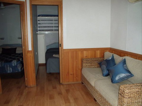 Elliston Waterloo Bay Tourist Park - Sunshine Coast Tourism 7