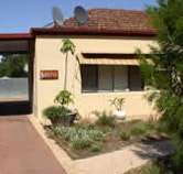 Loxton Smiffy's Bed And Breakfast Sadlier Street - Sunshine Coast Tourism