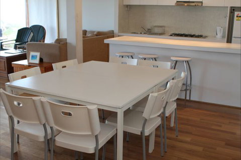 Shackago - Sunshine Coast Tourism 2