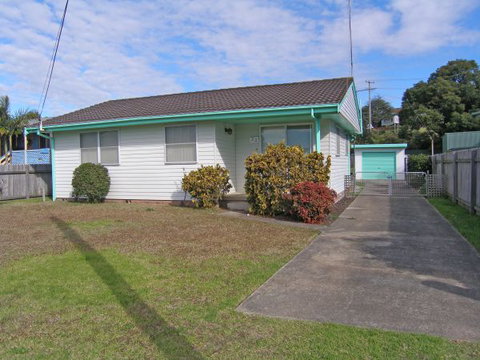 Comarong Cottage - Sunshine Coast Tourism 0