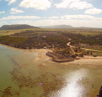 Shboo Shelly Beach Lodge - Sunshine Coast Tourism