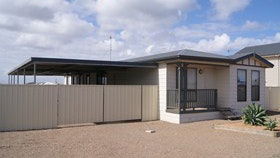 Sunshine Holiday Accommodation - Holiday Sunshine Coast 0