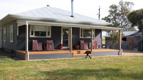Rabbiter's Hut - Holiday Sunshine Coast 0