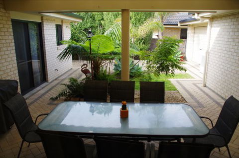 Marina Park View - Sunshine Coast Tourism 7