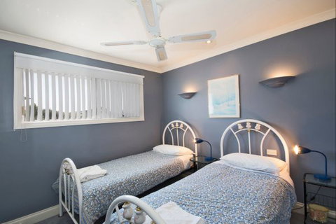Ocean Manor Bed And Breakfast - Sunshine Coast Tourism 5