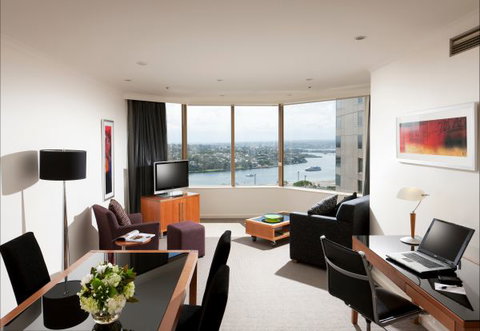 Quay West Suites Sydney - Sunshine Coast Tourism 7