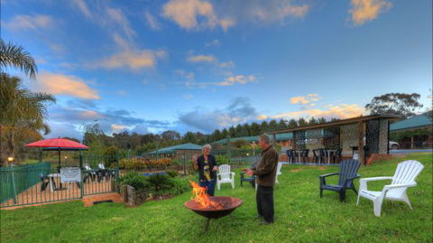 Top Of The Town Motor Inn Yackandandah - Sunshine Coast Tourism 5