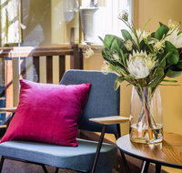 Darlo Bar at The Royal Sovereign Hotel - Sunshine Coast Tourism