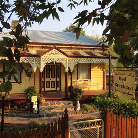 Drysdale House B & B - Holiday Sunshine Coast 0
