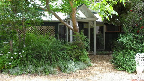 Forest Gate Cottages - Holiday Sunshine Coast 0