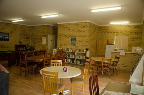 Acclaim Swan Valley Tourist Park - Holiday Sunshine Coast 1