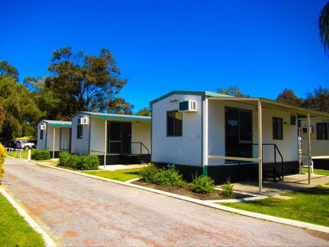 Acclaim Swan Valley Tourist Park - Holiday Sunshine Coast 2