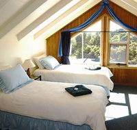 Arties Cottage Accommodation - Sunshine Coast Tourism