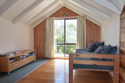 Arties Cottage Accommodation - Sunshine Coast Tourism 5