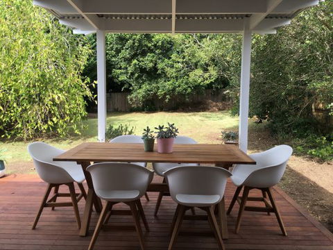 Audrey's Nowra - Holiday Sunshine Coast 3