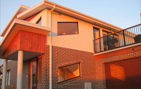 Barefoot Beach Stays - Sunshine Coast Tourism 0