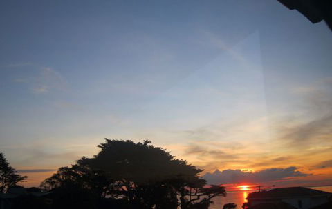 Barefoot Beach Stays - Sunshine Coast Tourism 1