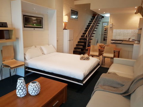 Cedarwood Apartments - Holiday Sunshine Coast 7