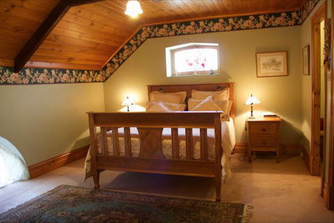 Christabelle Cottage - Sunshine Coast Tourism 4