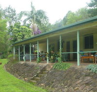 Crofton's Retreat - Sunshine Coast Tourism