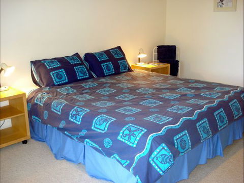 Dolphin Cove Apartment - Holiday Sunshine Coast 1