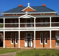 Eddy's of Canowindra - Holiday Sunshine Coast