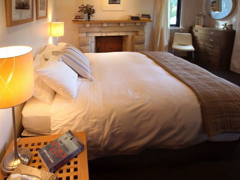 Frenchman's River - The Writer's House - Holiday Sunshine Coast 6