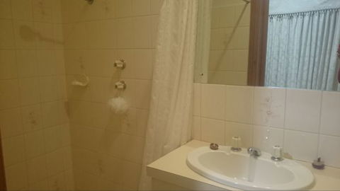 Gaerwood B & B - Holiday Sunshine Coast 3