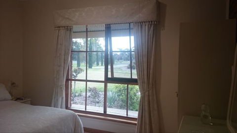 Gaerwood B & B - Holiday Sunshine Coast 4