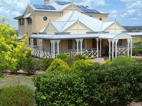 Grovely House Bed And Breakfast - Sunshine Coast Tourism 0