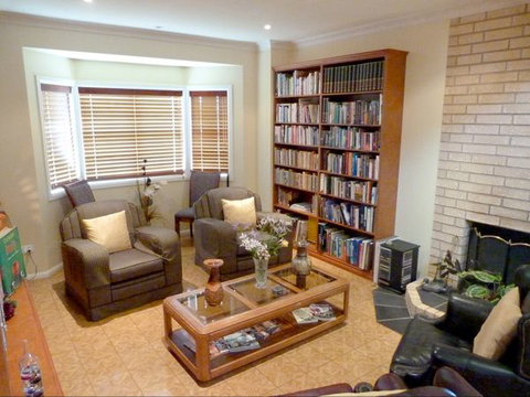 Grovely House Bed And Breakfast - Sunshine Coast Tourism 2