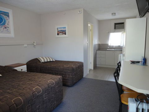 Hastings Valley Motel - Sunshine Coast Tourism 6
