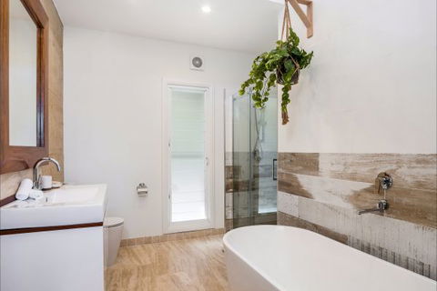 Hinterland Harmony - Holiday Sunshine Coast 9