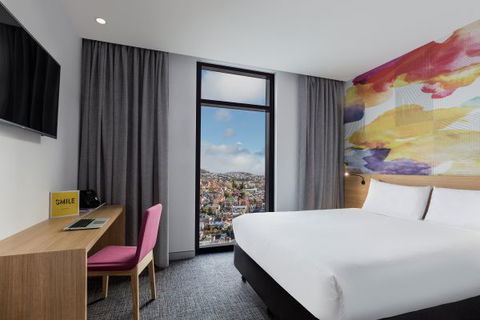Ibis Styles Hobart - Holiday Sunshine Coast 1