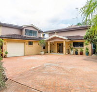 Kookaburra Retreat - Sunshine Coast Tourism