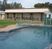 Nuttbush Retreat - Holiday Sunshine Coast
