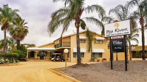 Big River Motor Inn - Sunshine Coast Tourism 5