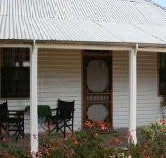 Davidson Cottage on Petticoat Lane - Holiday Sunshine Coast