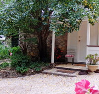 Harcourt Elms Bed and Breakfast - Holiday Sunshine Coast