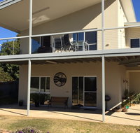 Lyreen's Apartment Bed and Breakfast - Holiday Sunshine Coast
