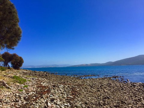 Mandala Bruny Island Holiday Rental - Sunshine Coast Tourism 1