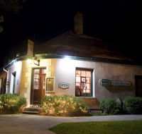 Merrijig Inn - Sunshine Coast Tourism