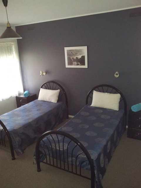 Melaleuca Grove Holiday Units & Motor Inn - Holiday Sunshine Coast 3