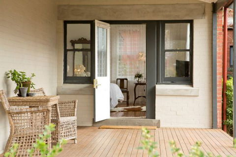 Mollisons - Sunshine Coast Tourism 2