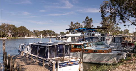 Murray Bridge Marina Camping And Caravan Park - Holiday Sunshine Coast 0
