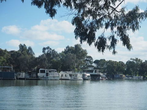 Murray Bridge Marina Camping And Caravan Park - Holiday Sunshine Coast 7