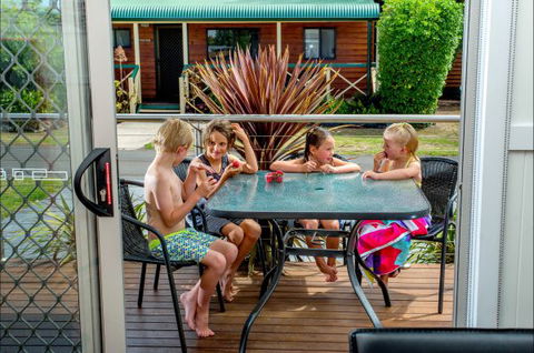 Port Fairy Holiday Park - Holiday Sunshine Coast 4